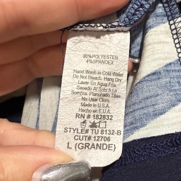 West Kei Asymmetrical Sleeveless Top | Size Large | Navy and Tan | Rouched - Picture 4 of 4